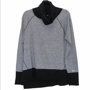 Victoria’s Secret VSX Activewear Top Black Grey M